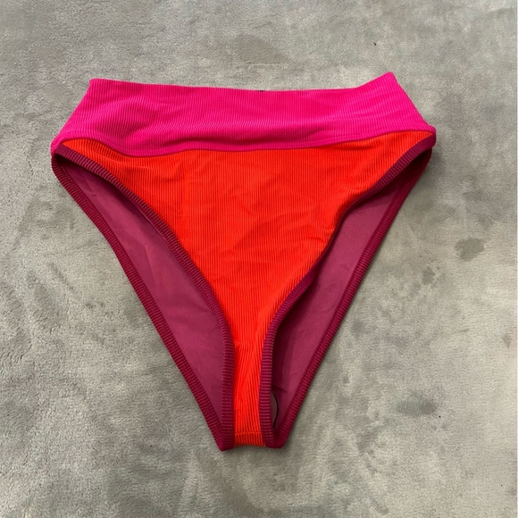 New! Beach Riot Emmy be mine colorblock high waisted bottom 24891 - Picture 5 of 11